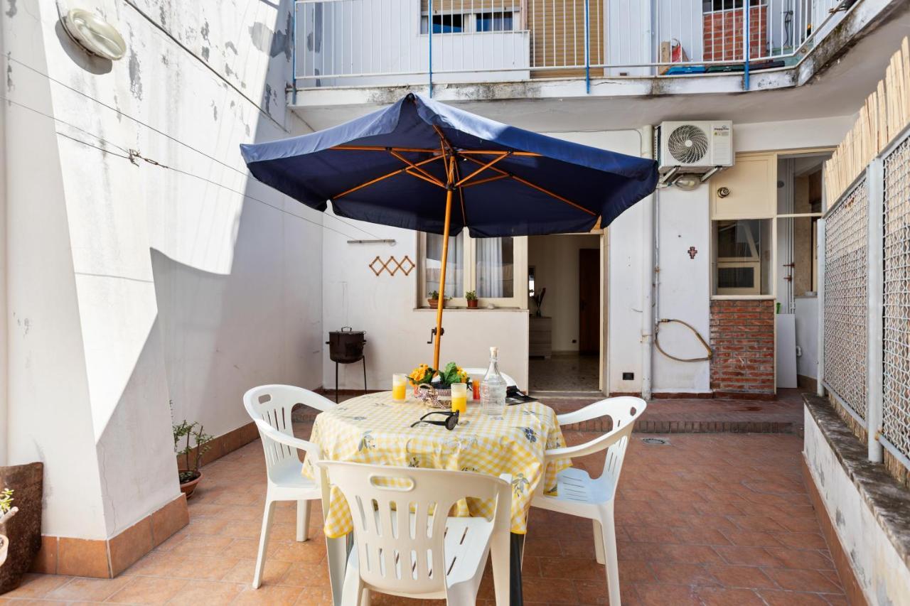 Tra Il Centro E Il Mare Apartment Con Terrazzo アーチ・カステッロ エクステリア 写真