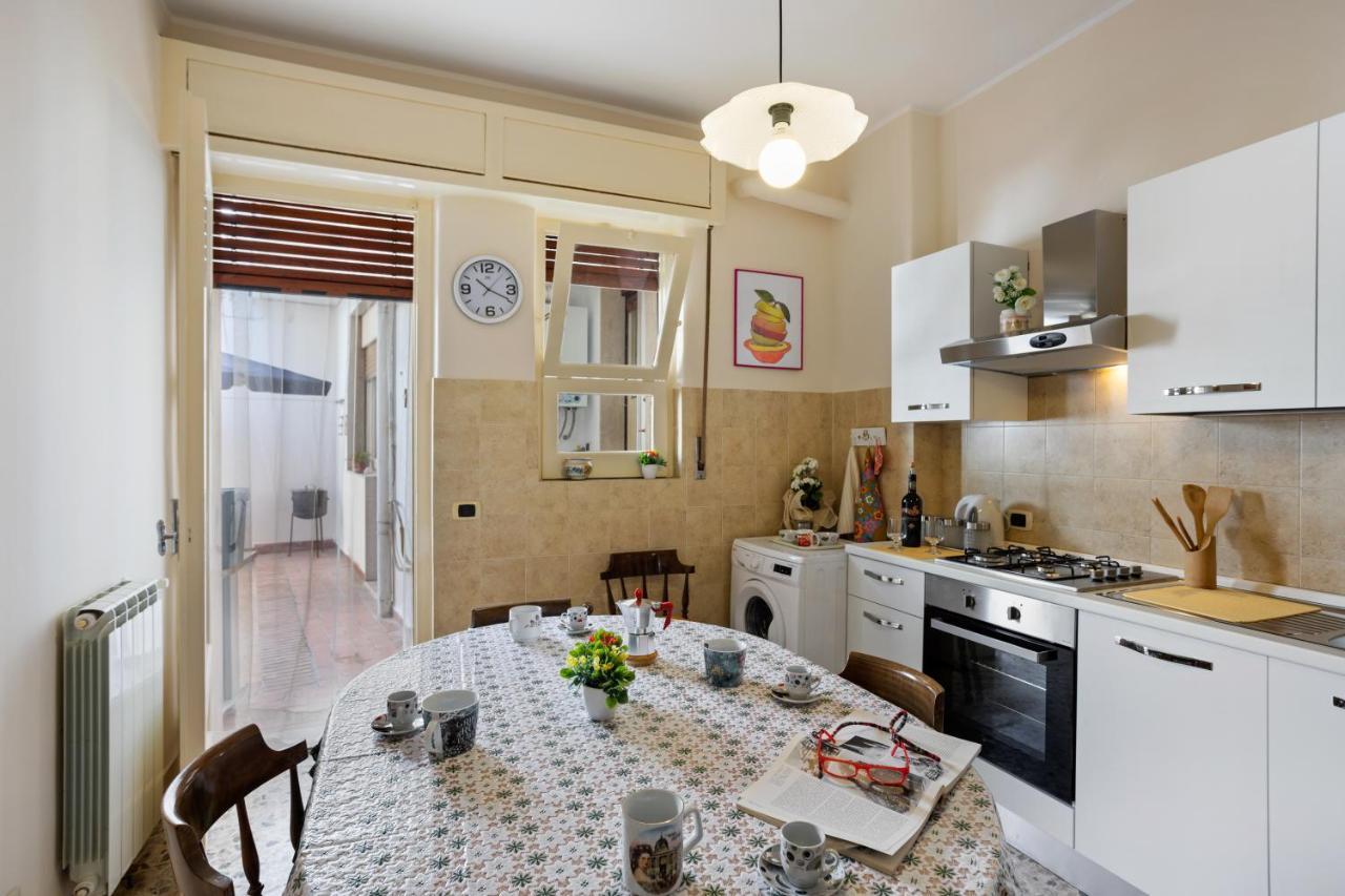Tra Il Centro E Il Mare Apartment Con Terrazzo アーチ・カステッロ エクステリア 写真