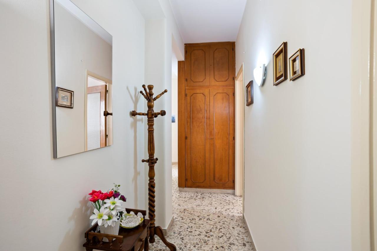 Tra Il Centro E Il Mare Apartment Con Terrazzo アーチ・カステッロ エクステリア 写真