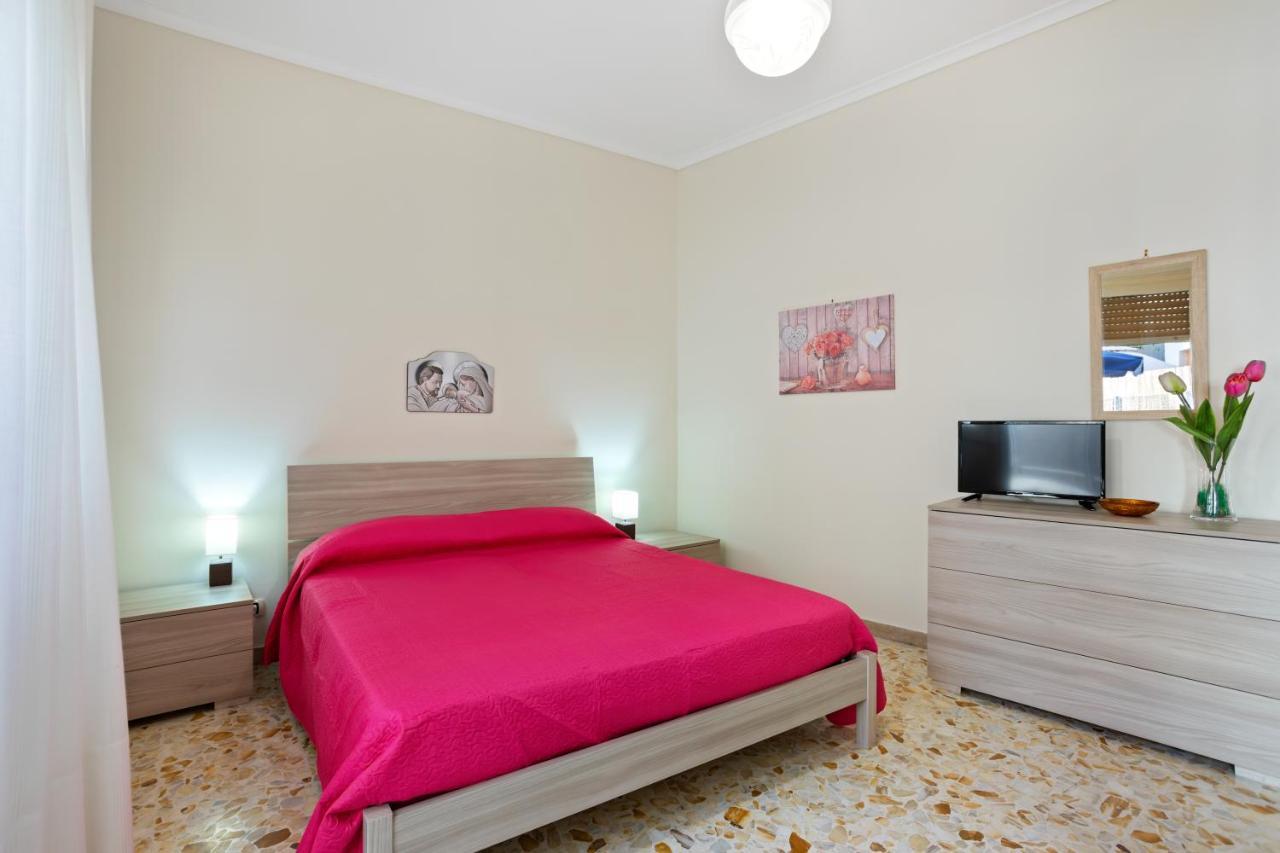 Tra Il Centro E Il Mare Apartment Con Terrazzo アーチ・カステッロ エクステリア 写真